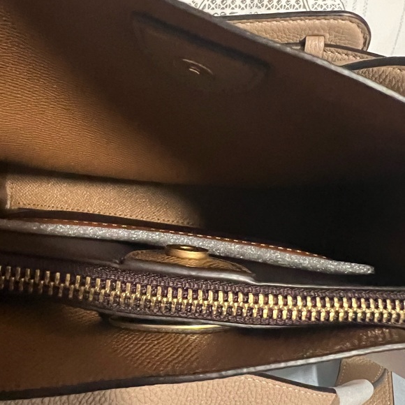 Coach Willow Bucket Bag - Picture 9 of 9